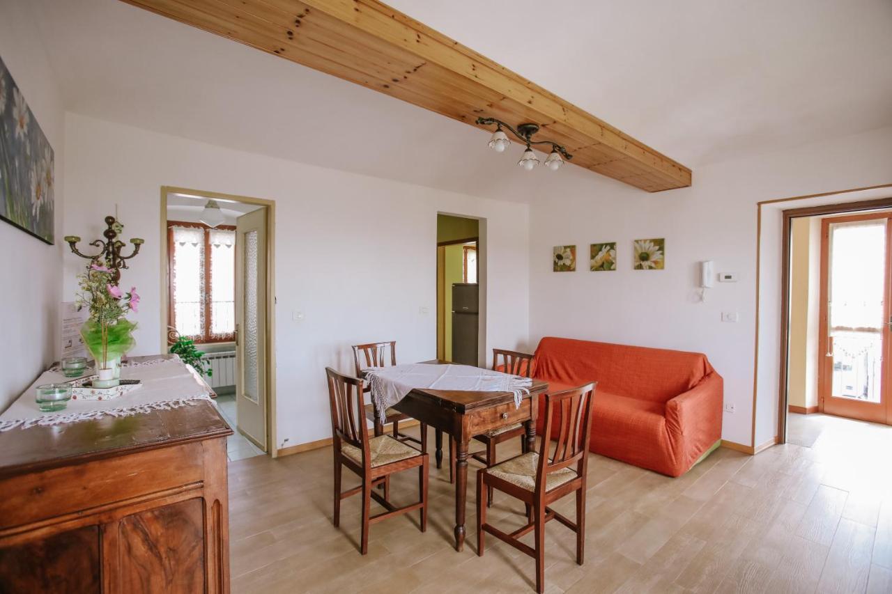 Apartament Il Pozzo Fiorito Cossombrato Zewnętrze zdjęcie