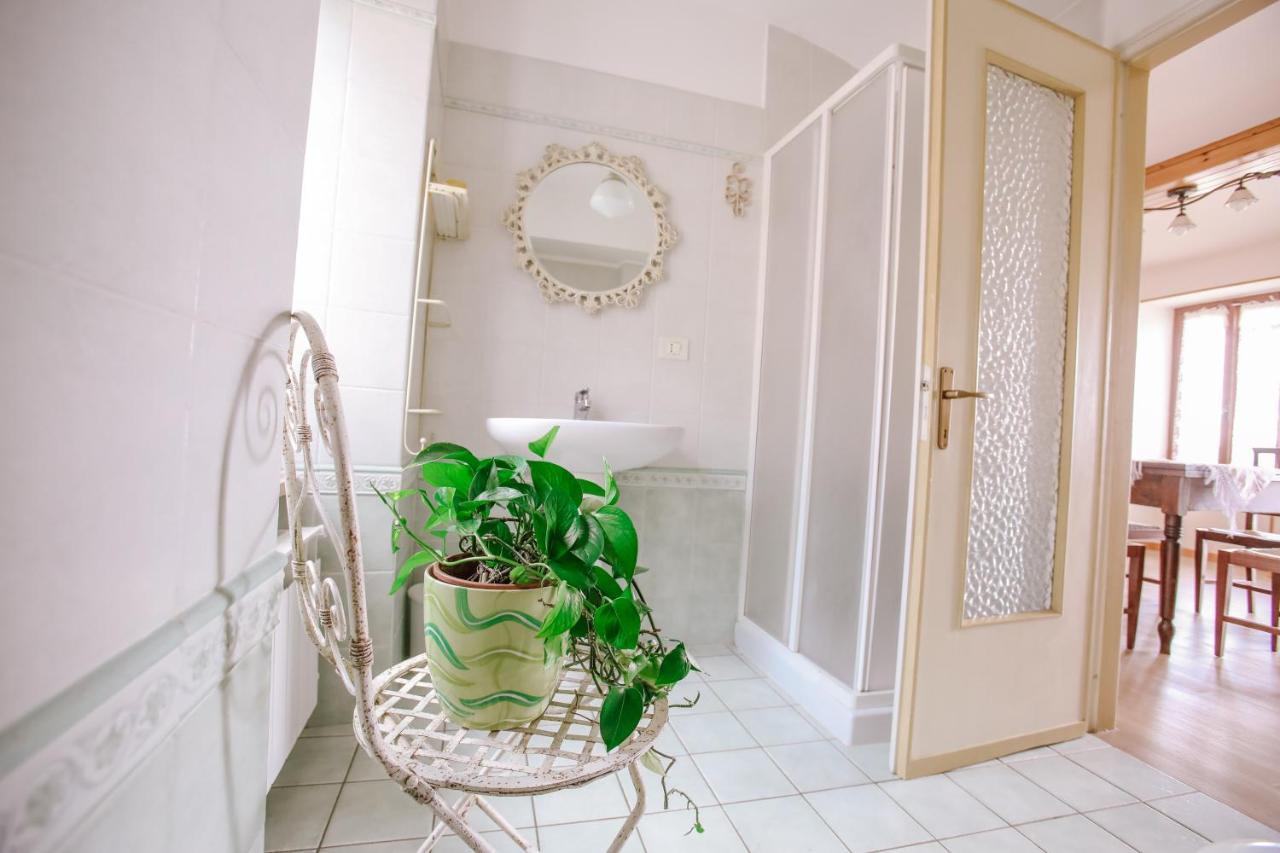 Apartament Il Pozzo Fiorito Cossombrato Zewnętrze zdjęcie