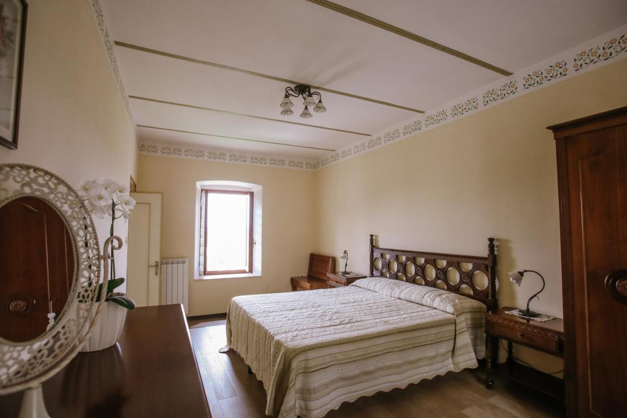 Apartament Il Pozzo Fiorito Cossombrato Zewnętrze zdjęcie