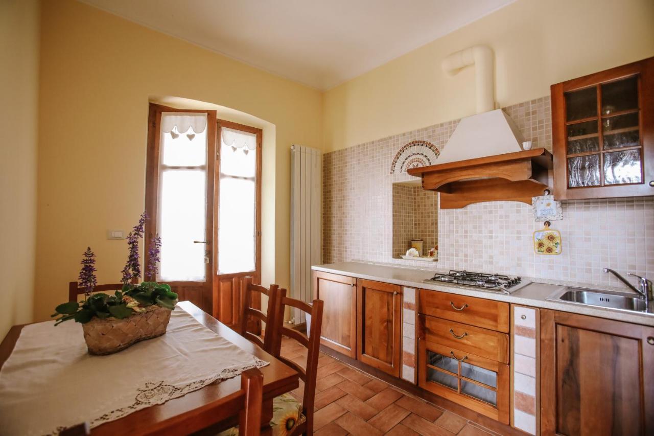 Apartament Il Pozzo Fiorito Cossombrato Zewnętrze zdjęcie