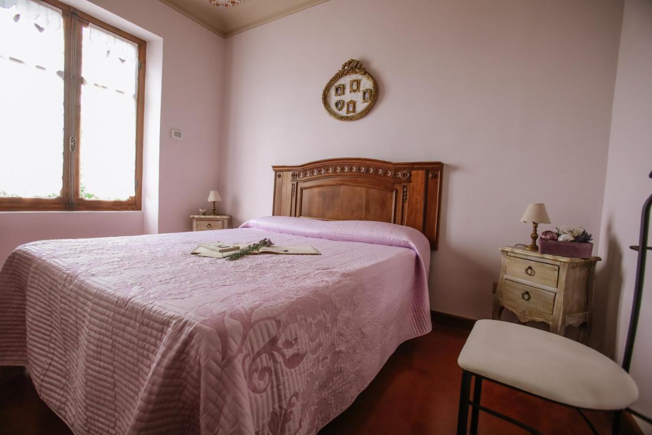 Apartament Il Pozzo Fiorito Cossombrato Zewnętrze zdjęcie